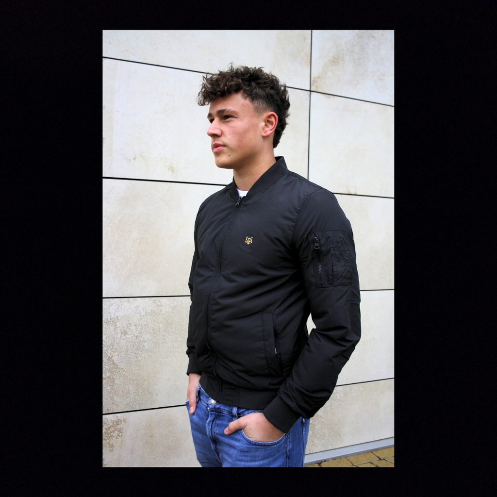 Ultra Lightweight Windbreaker Jacket - Black